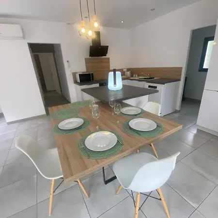 Belle Maison De Garrigue Semesterbostad *