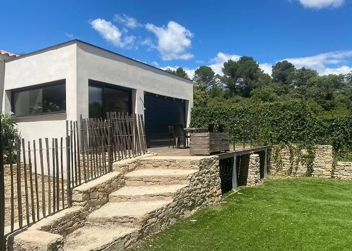 Prázdninový dům Belle Maison De Garrigue Nîmes